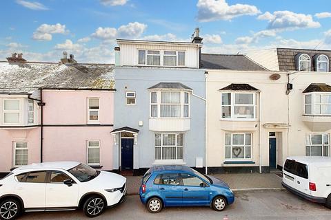 Strand, Teignmouth, TQ14