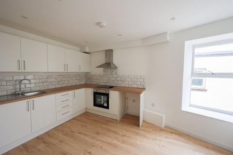 3 bedroom maisonette to rent, Fore Street, Bugle, St Austell, PL26