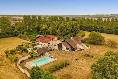 5 bedroom country house for sale, Back Lane, Bristol BS16