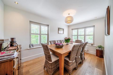 5 bedroom detached house for sale, Flora Avenue, Aston Clinton,