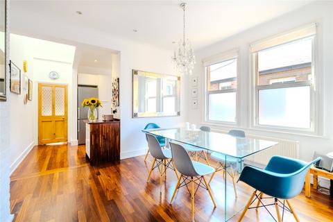 3 bedroom maisonette for sale, Harborough Road, London SW16