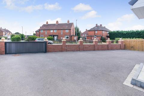 undefined, Fairleigh Road, Tingley