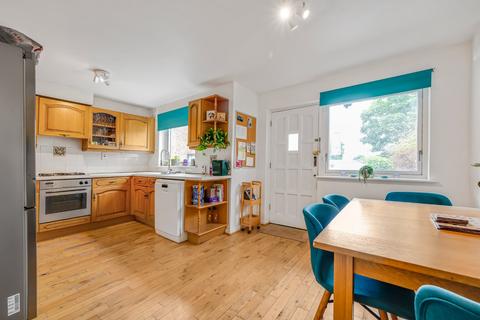 Minster Road, West Hampstead, London, NW2