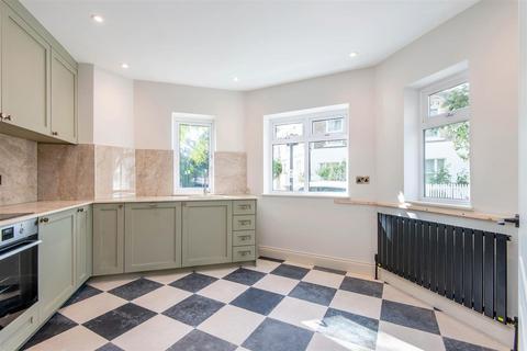 4 bedroom house for sale, Malden Place, Kentish Town, London