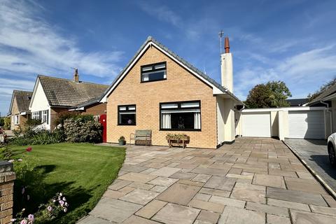 3 bedroom detached bungalow for sale, Ullswater Avenue, Fleetwood FY7