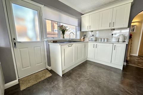 3 bedroom detached bungalow for sale, Ullswater Avenue, Fleetwood FY7