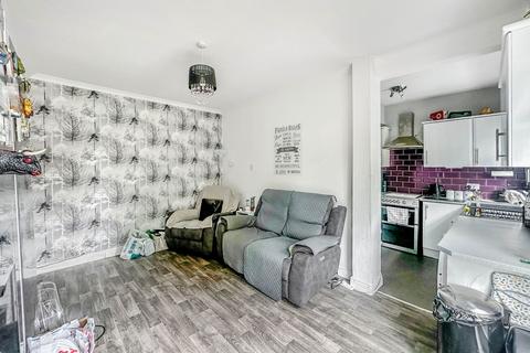 3 bedroom terraced house for sale, Risby Grove, Hull HU6