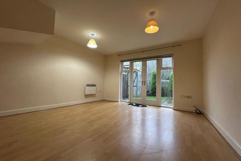 undefined, Coach House Mews, Warwick