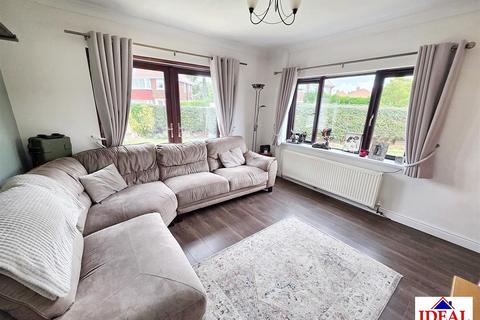 63 Charles Street, Carcroft, Doncaster, DN6 8AZ