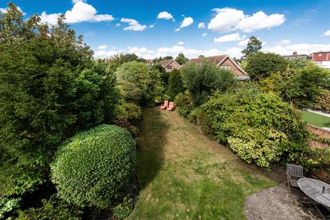 undefined, Harman Drive, The Hocrofts, NW2