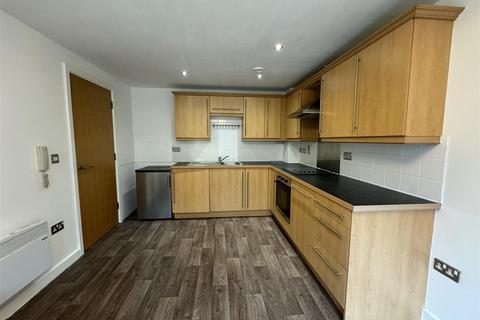 1 bedroom flat for sale, Velocity East, City Walk