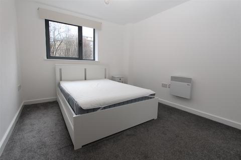 1 bedroom flat for sale, Velocity East, City Walk