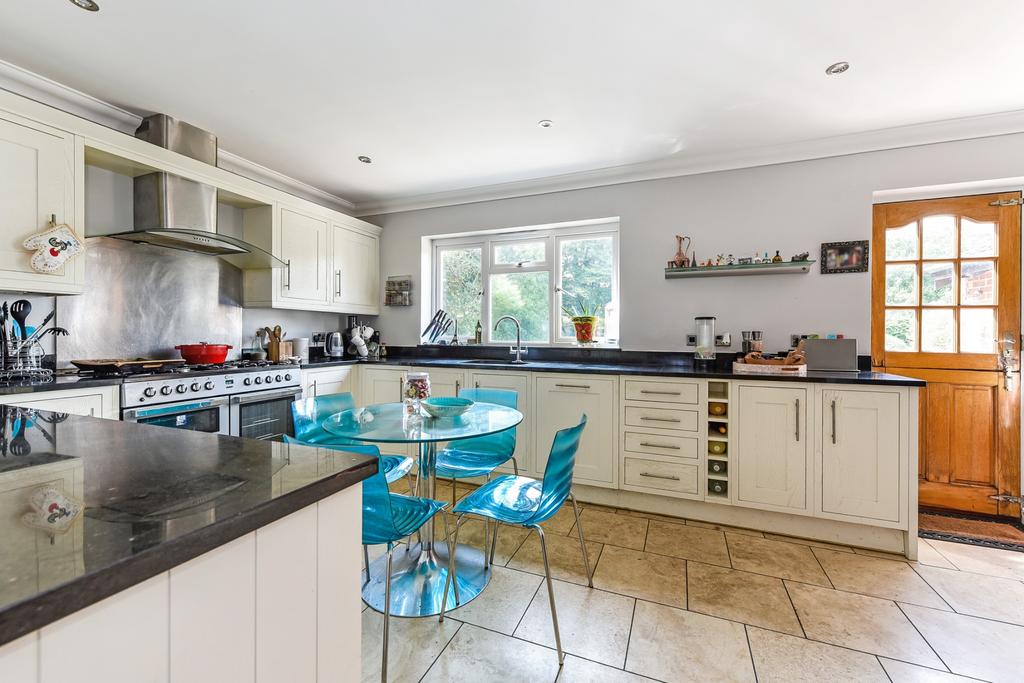 Kitchen/Break