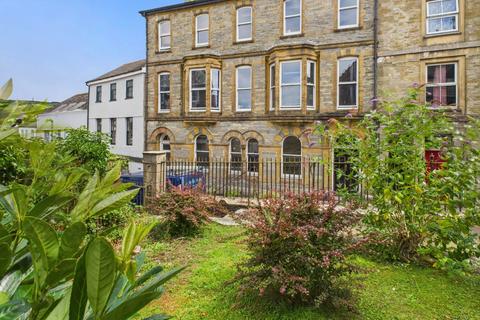 undefined, Callington