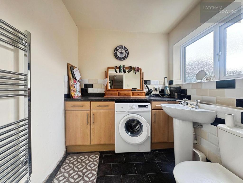 Utility Room/W.c