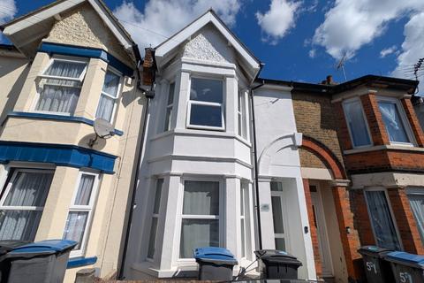 2 bedroom terraced house to rent, Balfour Road, Dover, Kent, CT16