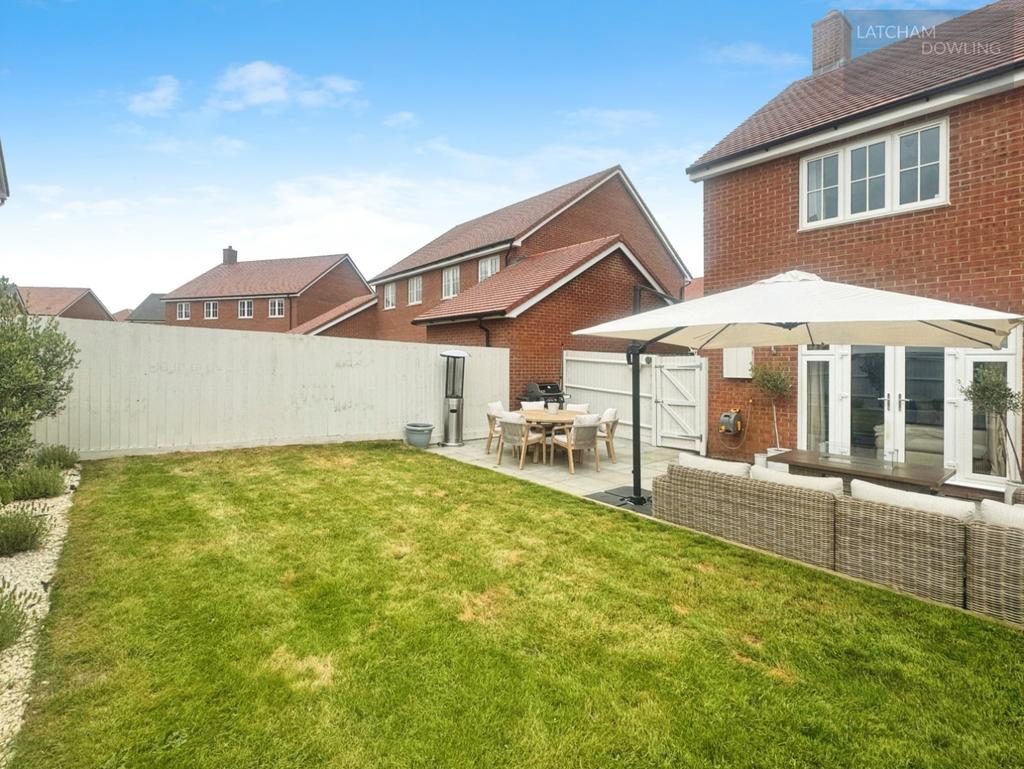 Pbox-front of house-331242.jpg