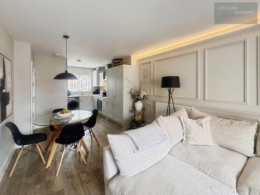 Pbox-living room-331242.jpg