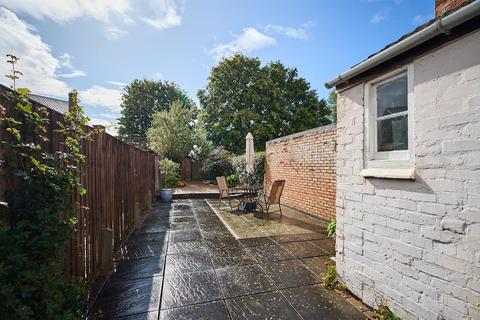 99 Stanton Road, Sapcote, Leicester, LE9 4FR