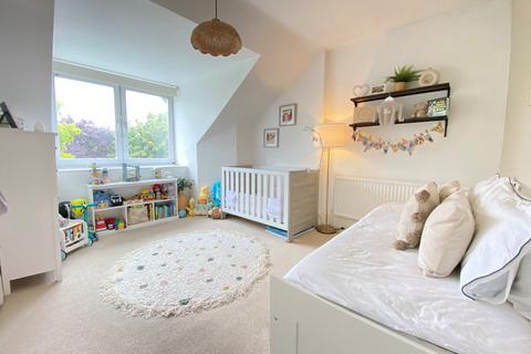 Flat 3, 19 Upper Park Road, Bromley, BR1 3HN