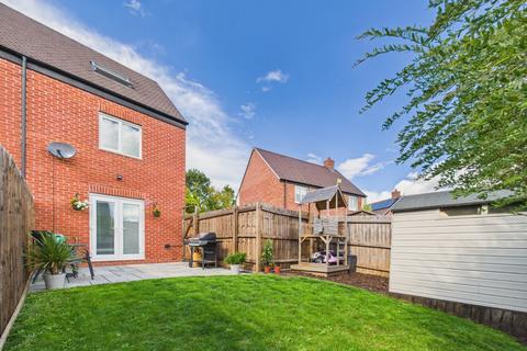 undefined, Harrison Gardens, Rushwick, Worcester, Worcestershire, WR2