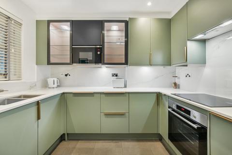 2 bedroom flat to rent, Park Street, Mayfair, London