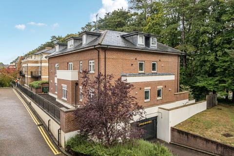 1 bedroom flat for sale, Fraser Gardens, Winchester, Hampshire, SO22