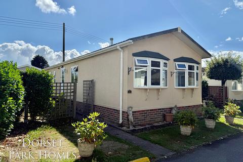 St Leonards Farm Park, Ringwood Road, Ferndown, BH22