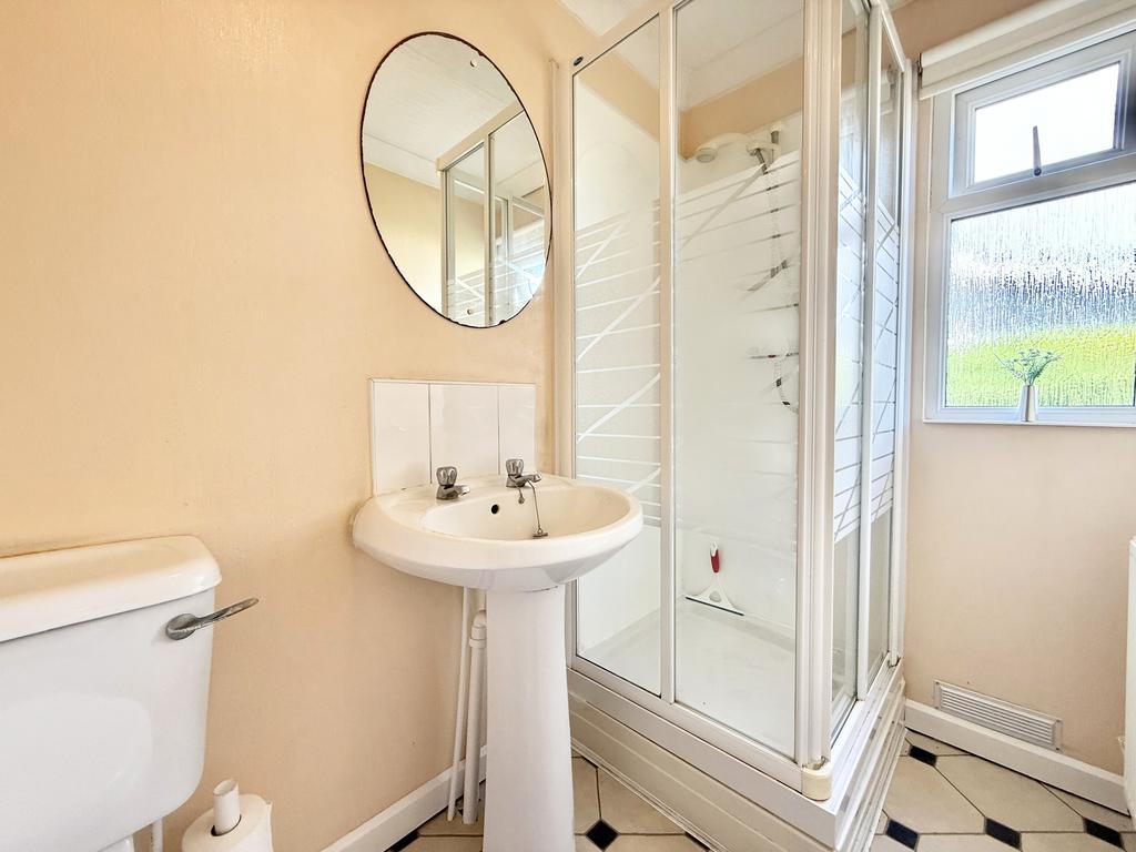 En-Suite Shower