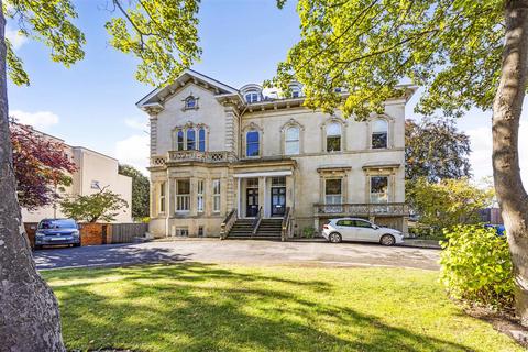 1 bedroom apartment for sale, Lypiatt Drive, Cheltenham