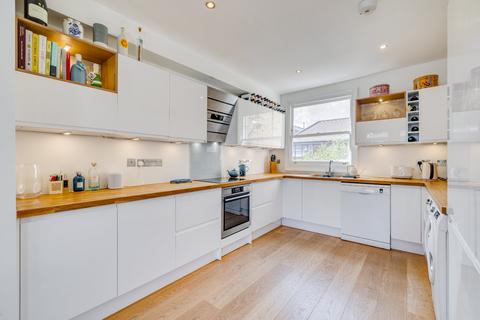 3 bedroom flat for sale, Radipole Road, Parsons Green, London
