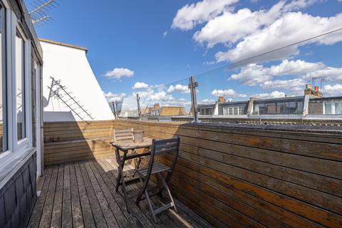 3 bedroom flat for sale, Radipole Road, Parsons Green, London