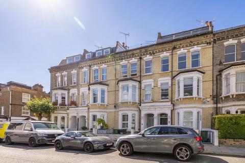 3 bedroom flat for sale, Radipole Road, Parsons Green, London