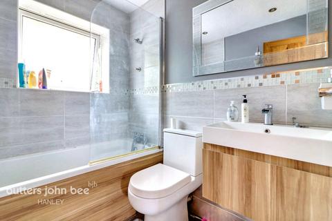 9 Epsom Close, Cheadle, Stoke-on-trent, ST10 1TG