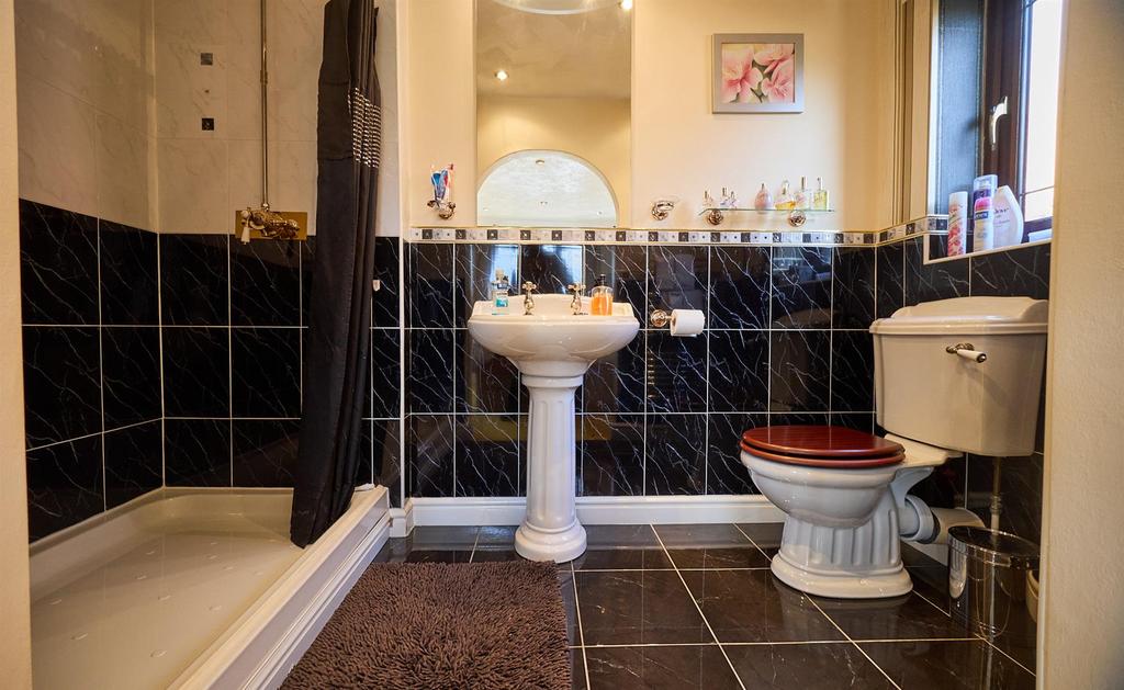 En Suite shower Room