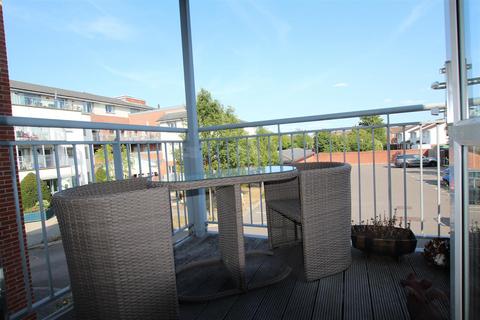 2 bedroom retirement property for sale, Sopwith Road, Eastleigh