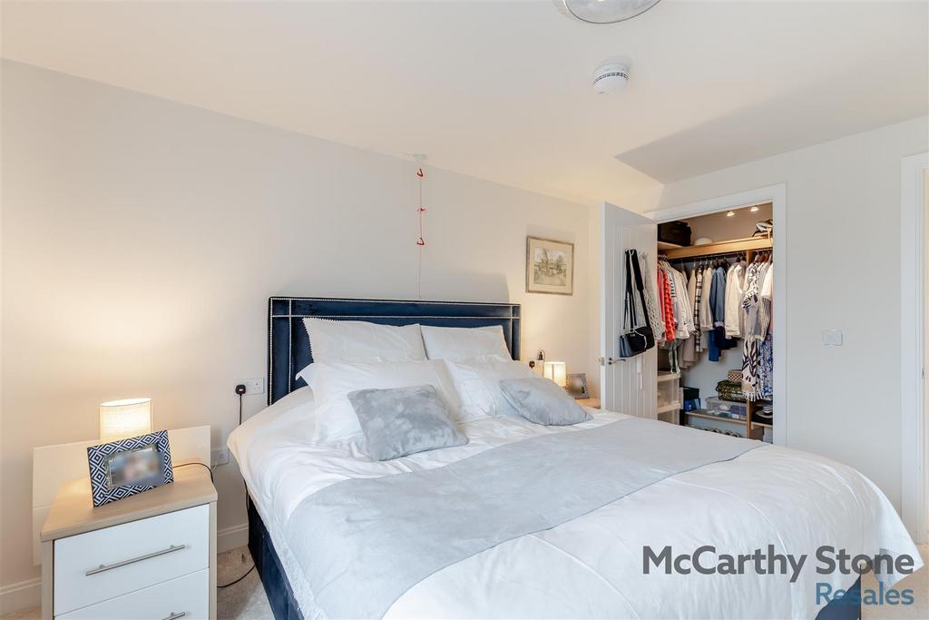 8659036-interior10.jpg