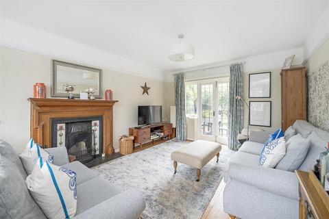 undefined, Gainsborough Avenue, St. Albans