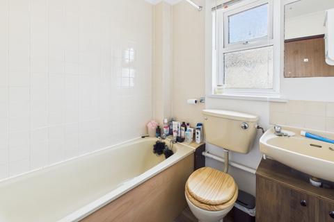35 Curnows Road, Hayle, TR27 4RZ