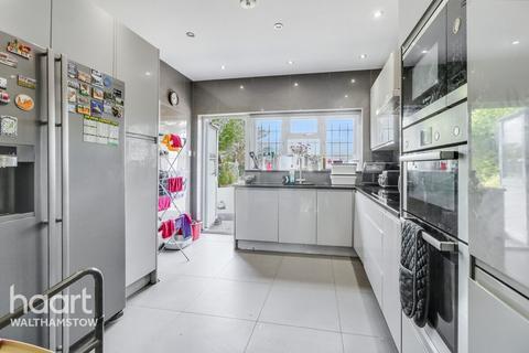 undefined, Sinclair Road, Chingford