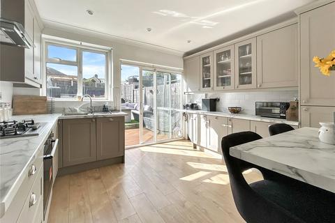 21 Curran Avenue, Sidcup, DA15 8RP