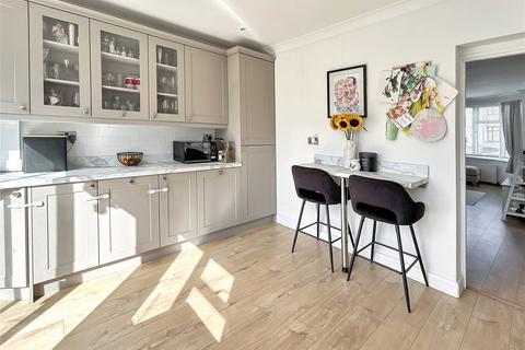 21 Curran Avenue, Sidcup, DA15 8RP