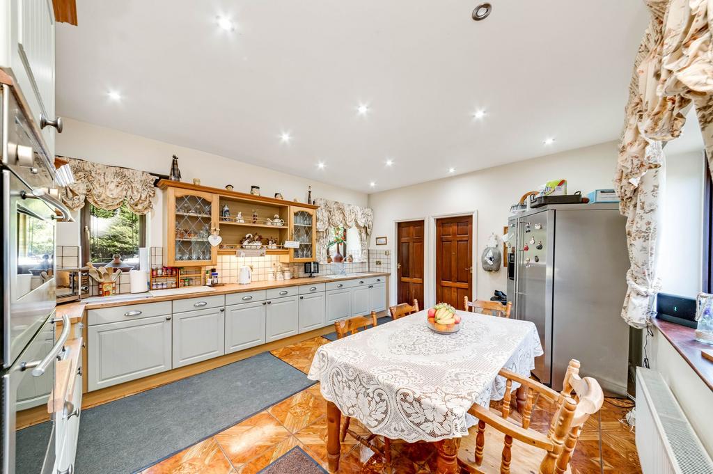 Open plan dining kitchen