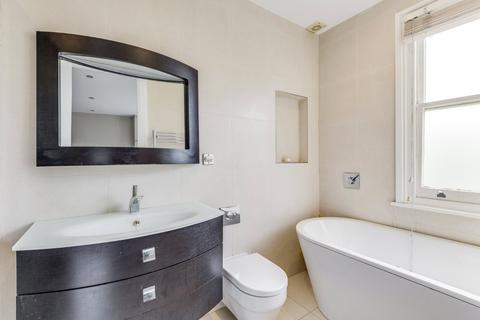 24 Shirlock Road, London, NW3 2HS
