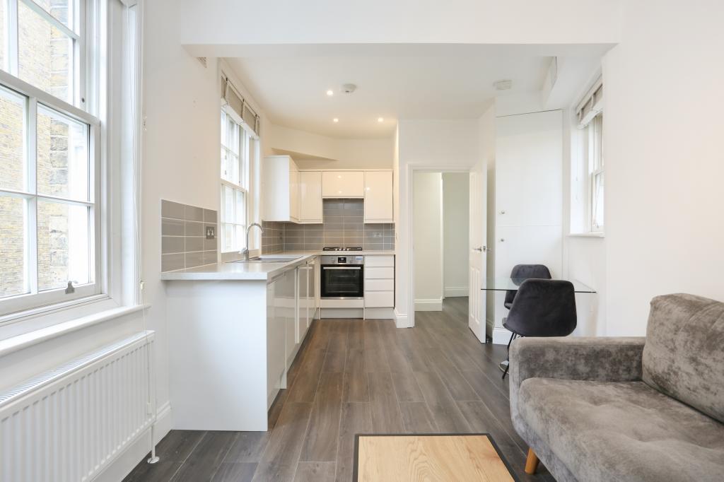 Apartment in London - View 3