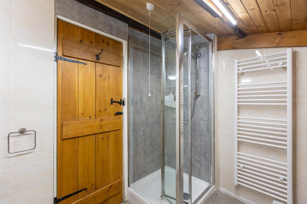 Wayside Cottage Shower Room-2.jpg