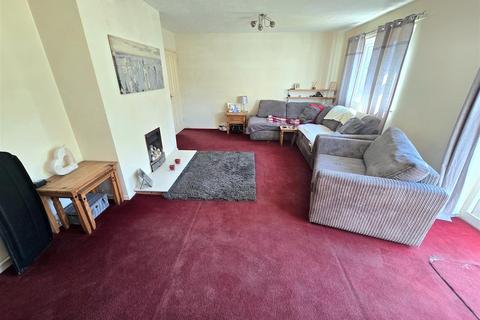 undefined, Station Road North, Belton