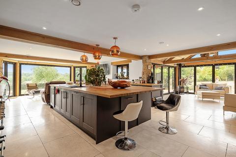 4 bedroom country house for sale, Turweston Brackley, South Northamptonshire, NN13 5JB