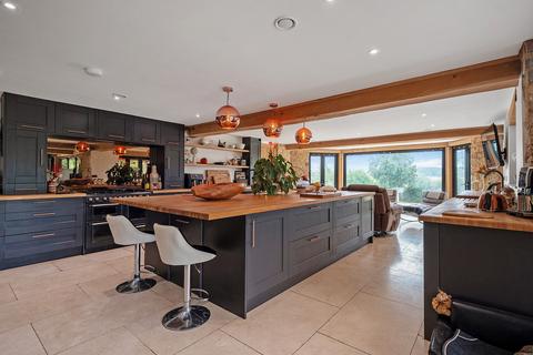 4 bedroom country house for sale, Turweston Brackley, South Northamptonshire, NN13 5JB