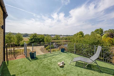 4 bedroom country house for sale, Turweston Brackley, South Northamptonshire, NN13 5JB